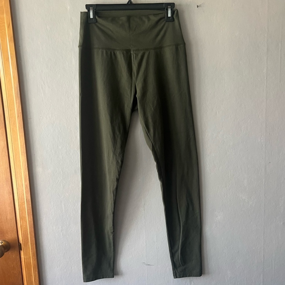 Aerie Offline Sage Green OG High Rise Leggings Size Large Long
